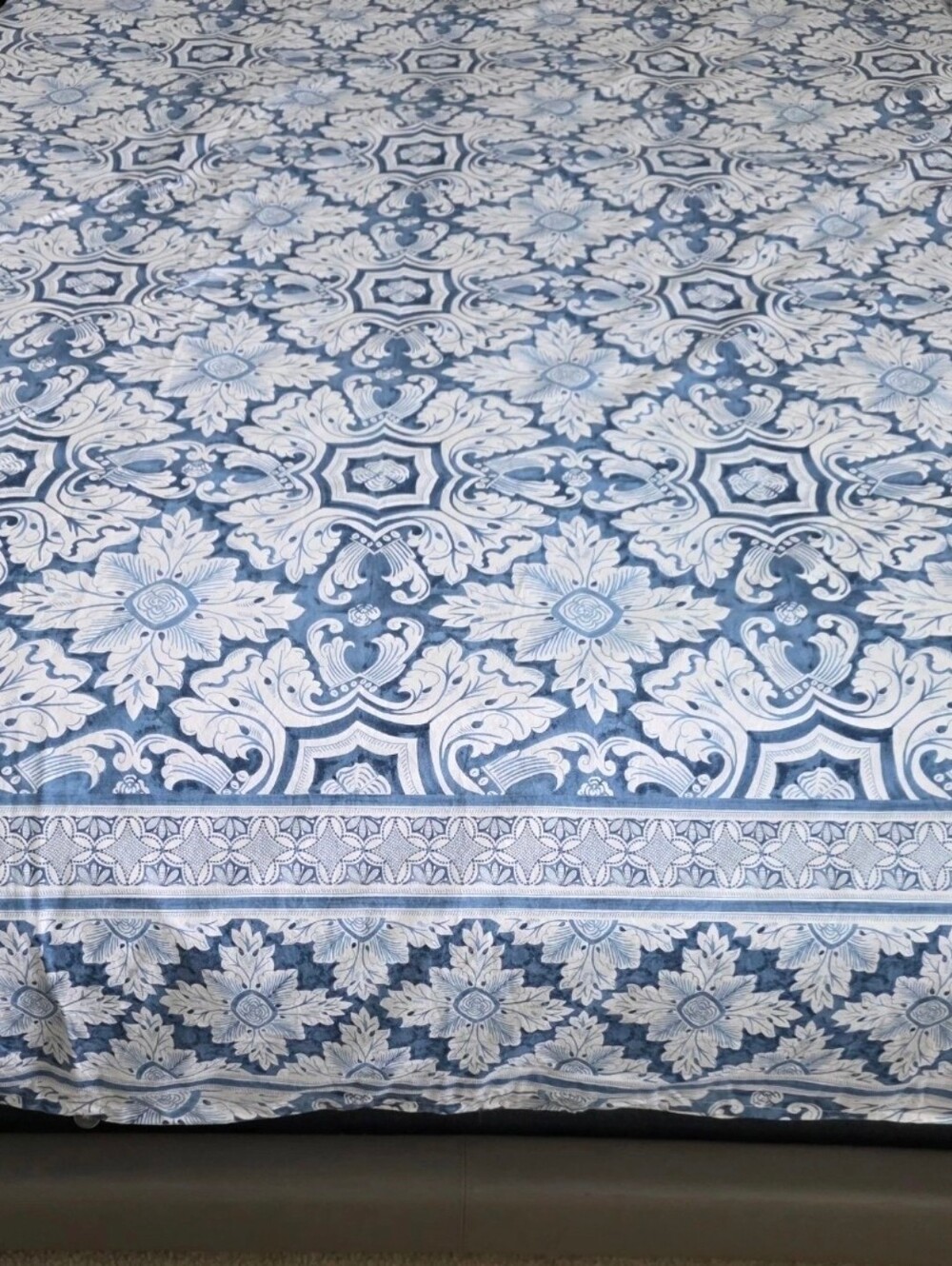 Pottery Barn Mediterranean Marcel Tile Duvet Cover Retired Collection King Size